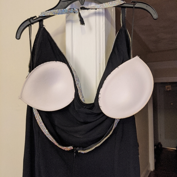 Dress - Picture 7 of 8